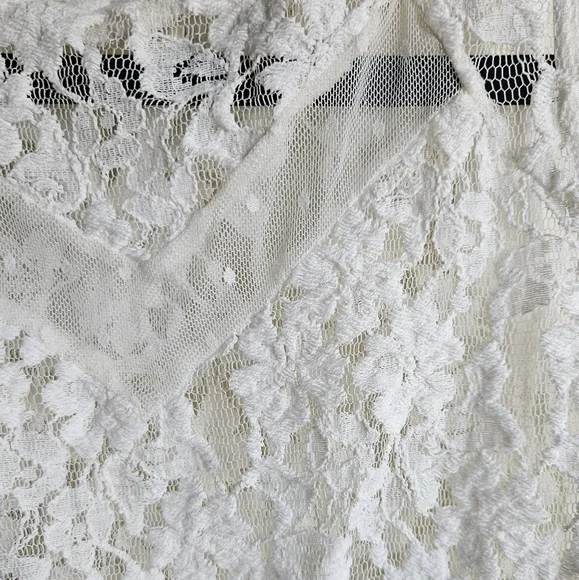 NWOT, Monteau White Lace Top, Size M - Picture 6 of 6